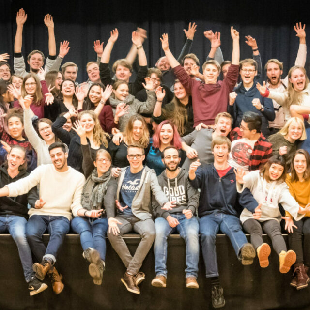 Floodlight Musical e.V.