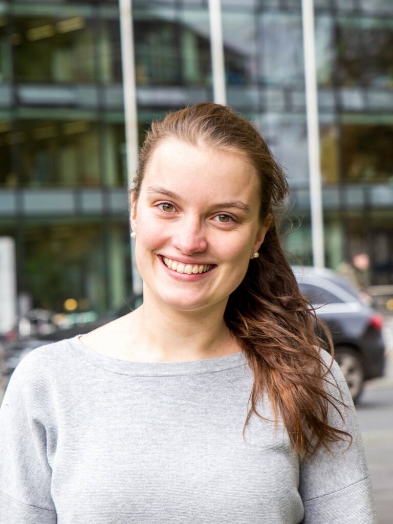 Lena Schrader